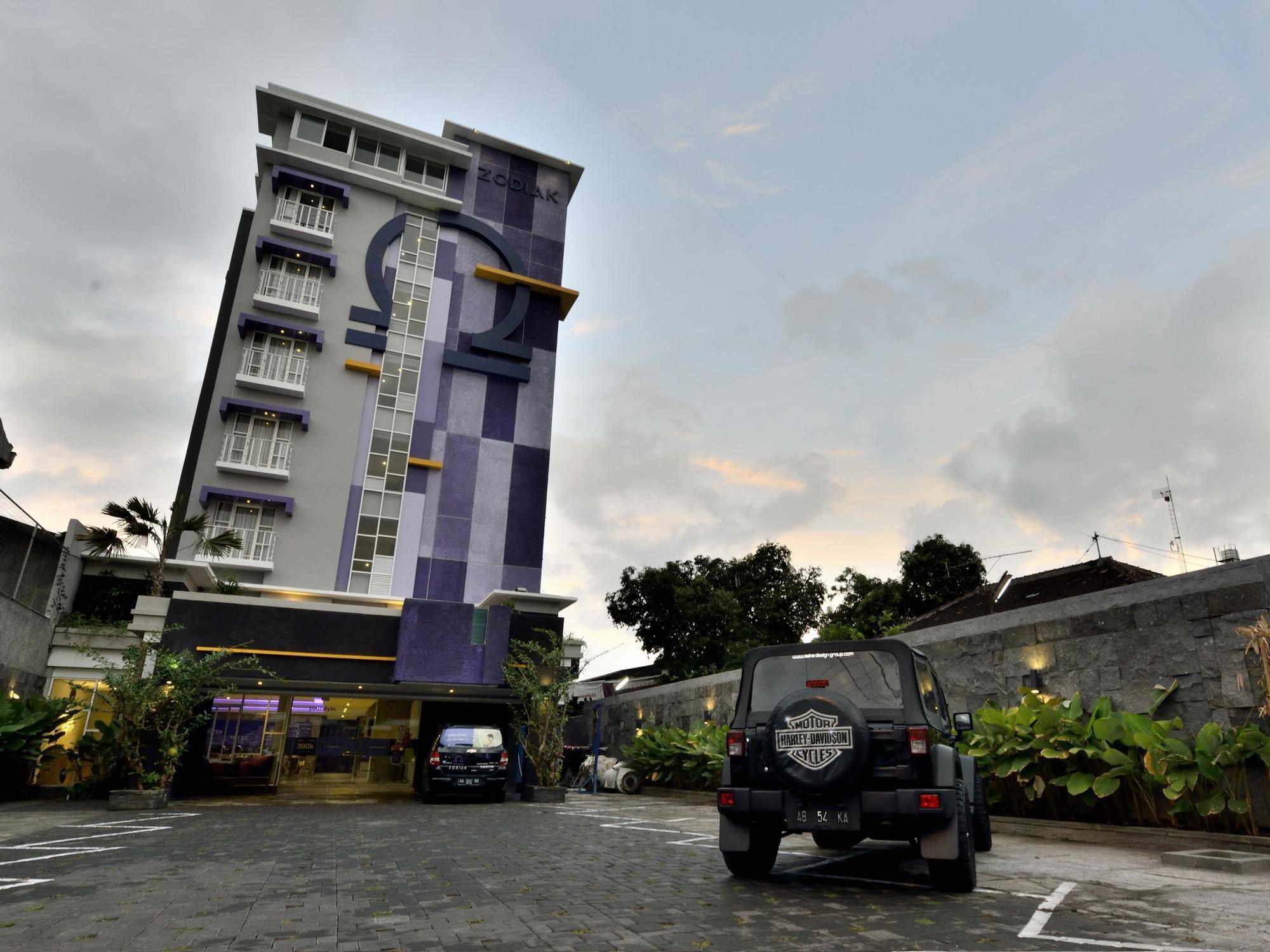 Top Malioboro Hotel Jogja Yogyakarta Kültér fotó