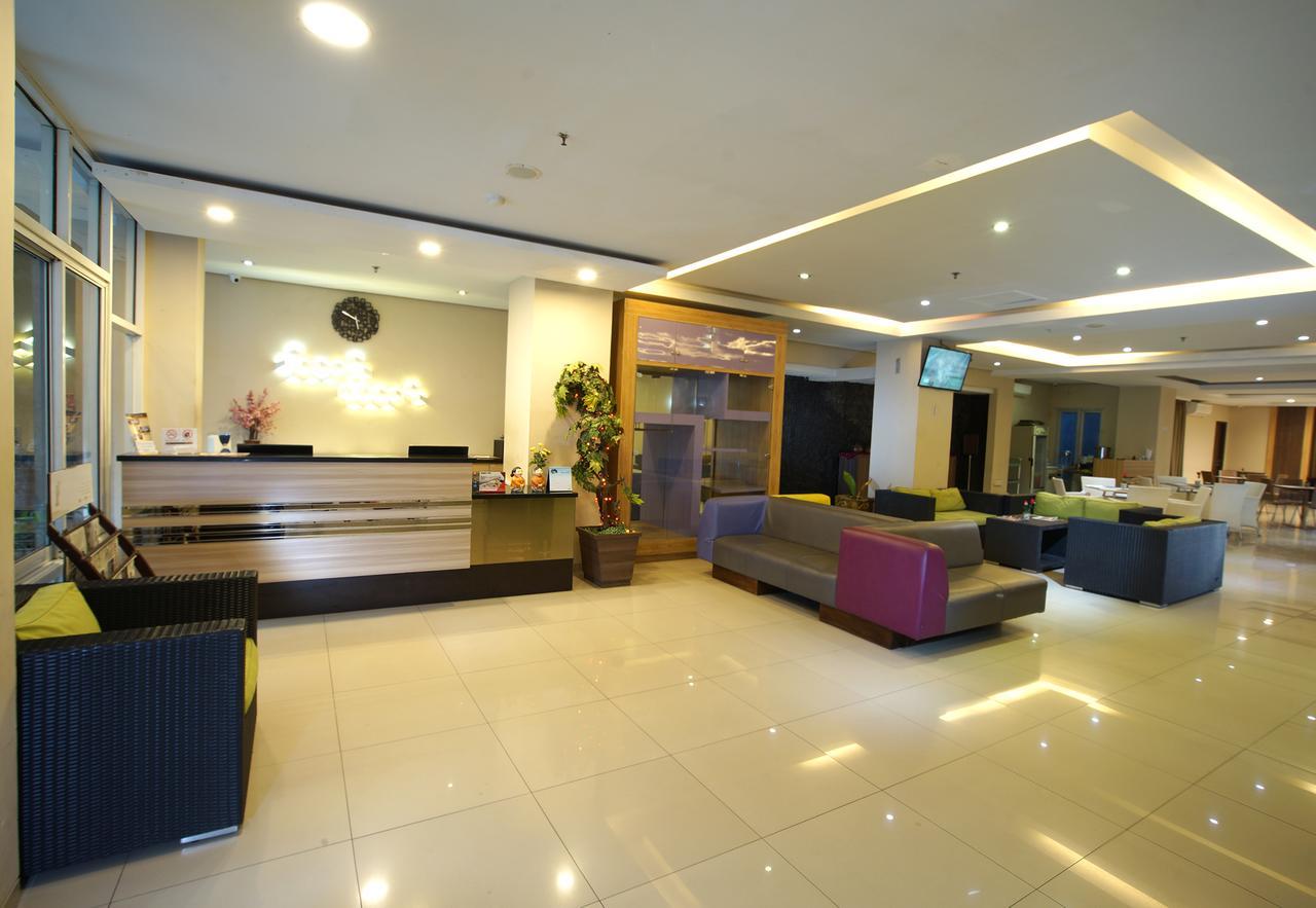 Top Malioboro Hotel Jogja Yogyakarta Kültér fotó